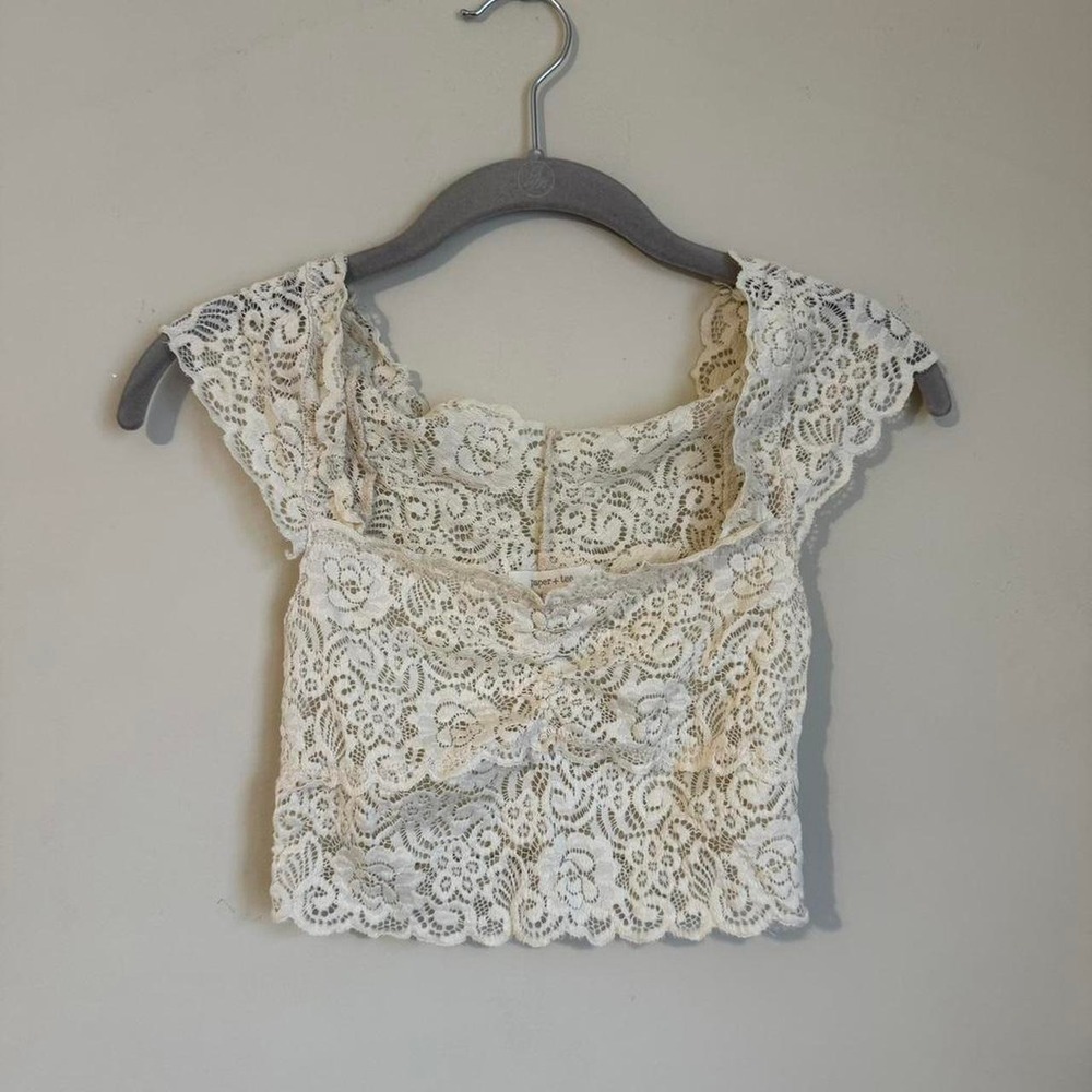 Vintage 2000s Cream Floral Lace Crop Top Coquette Y2K Festival Bralette